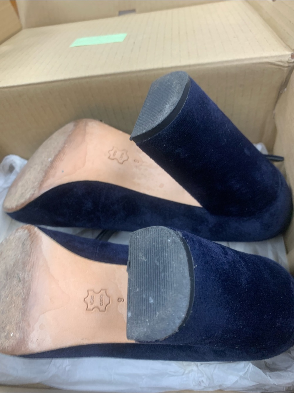 Shoes - Picture 5 of 6